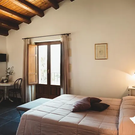 Silva Suri 拉古萨的码头